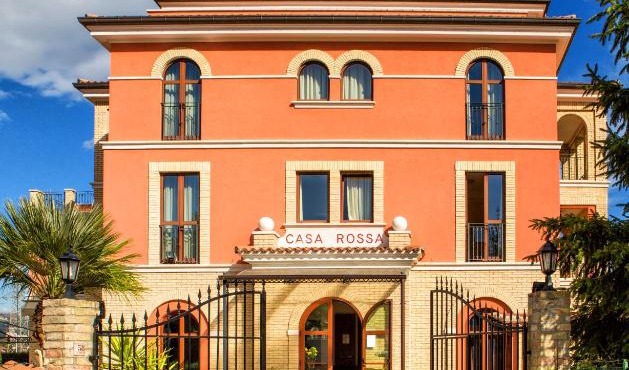 Hotel Ristorante Casa Rossa