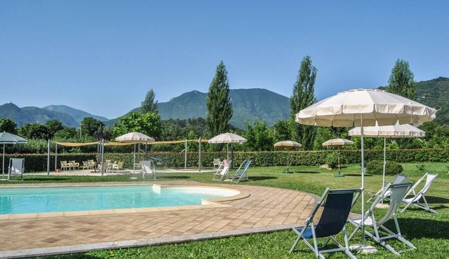 Houses in Stratola - Apartment 2