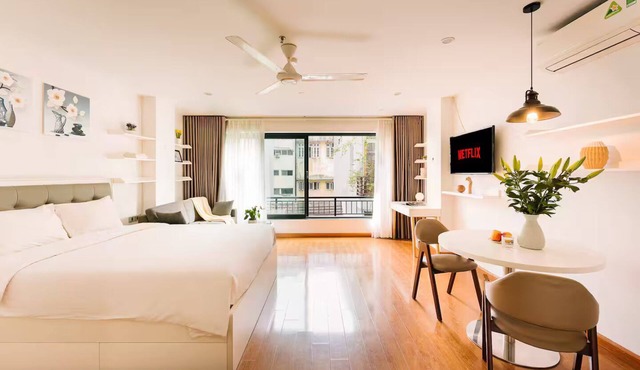 Huy Homestay Apartment - View Thành phố Ban Công