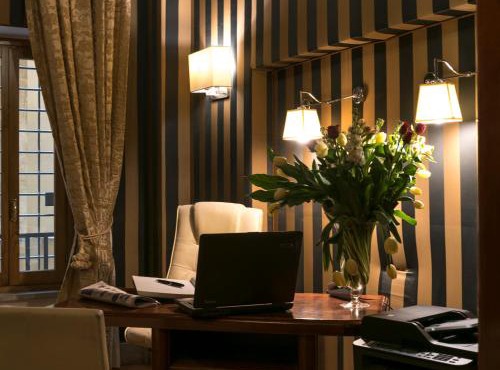 IG Suites