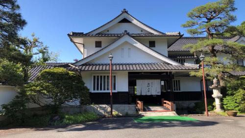 Iwamura Sanso -Castle Ryokan-