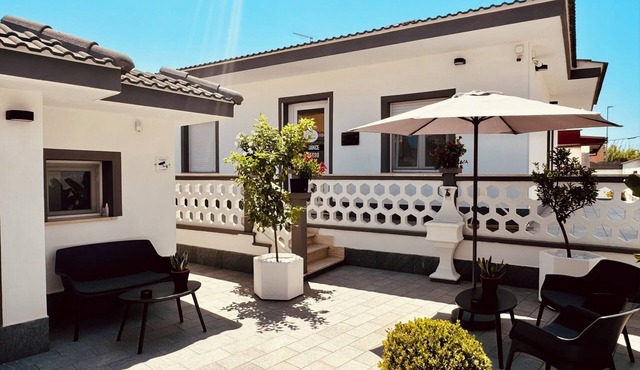Kalasó Design Guest House - Rome Airport