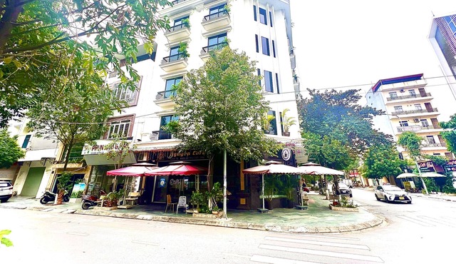 Khach san Huong Man Lau