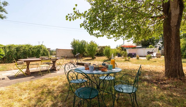 La Maison du Tonnelier - Beau jardin avec piscine