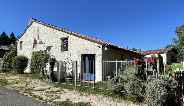 Le Balét - Asnois - Gîte
