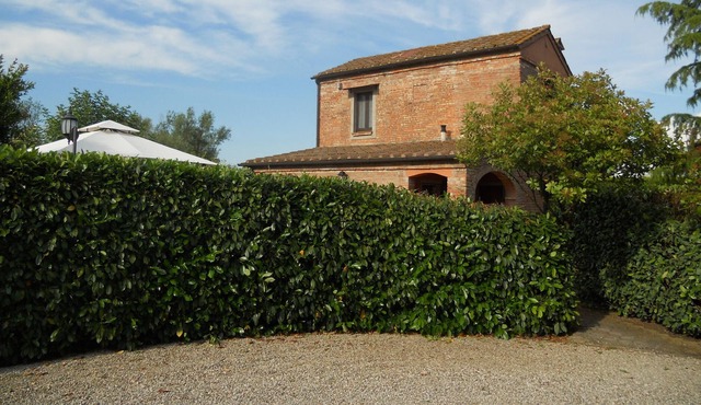 Le Manzinaie - Villa Viole with pool in typical Tuscan farmhouse