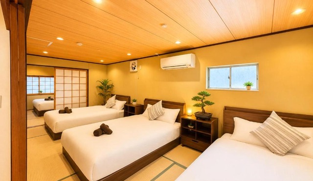LEON RESORT HOTEL Max14 people 3min from Namba Station 7min Shinsaibashi 13 min Umeda Best location in Osaka Entire building for private use Tsurumibashi Hanazonocho USJ large family 最大14名 難波 心斎橋 鶴見橋 花園町 大阪観光