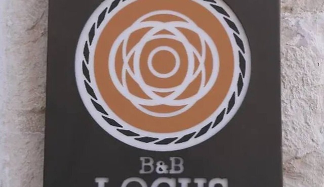 Locus Pendinelli Trani 53-The philosophy of a b&b, the details of a Hotel!