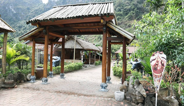 Long Phuong Homestay