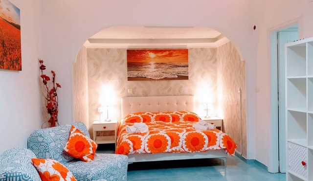 Lovely Amalfi Room Duoglio, It's only 15 minutes from Il Duoglio beach