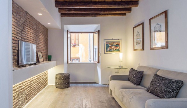 Lovely apartment for 4 people with WIFI, A/C and TV