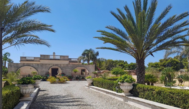 Lovely apartment in Torricella with WiFi