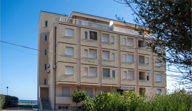 Lovely Apartment In Ortona With Wifi