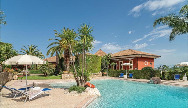 Lovely Home In Laurena Cilento Sa