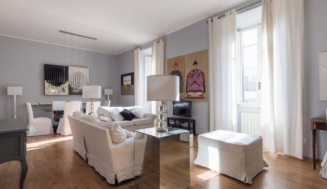 Luxury Apartment Auditorium