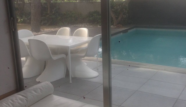 Luxury Bay Villa with private pool one step from the beach