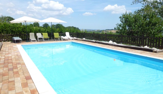 Luxury Country Accommodation With Warm Italian Welcome. A Haven Of Peace.