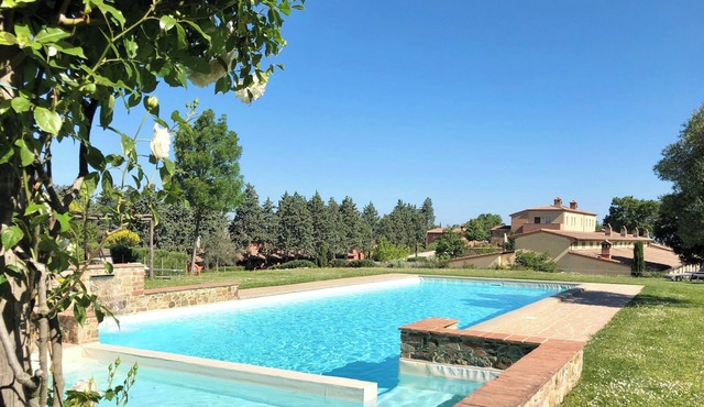 Luxury resort in the Tuscan countryside