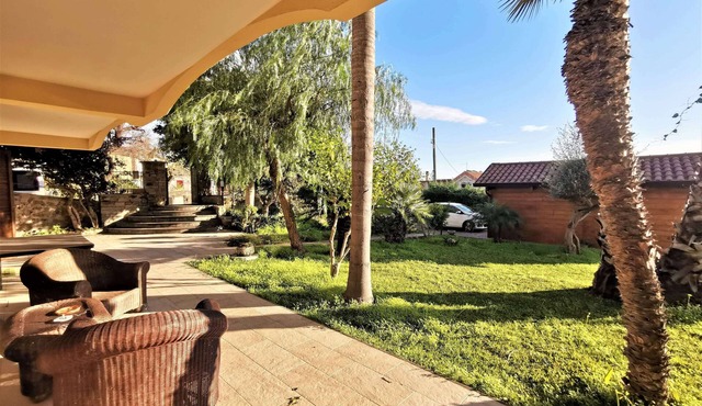 Luxury villa for 6 near the beach in Cilento