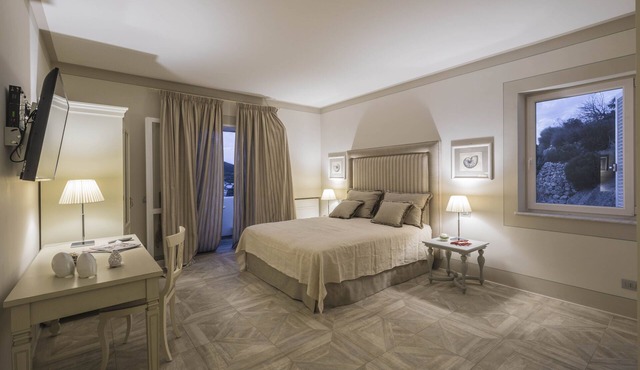 Maridea Ponza - Le Alcove sul mare Deluxe Suites with breathtaking views