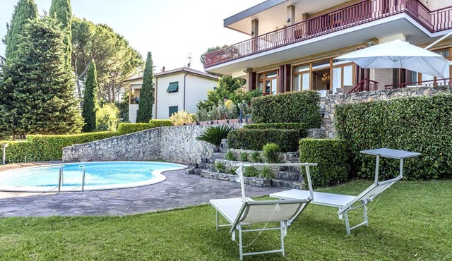 MIA HOUSE GARDEN - Macerata, portion of a villa with swimming pool
