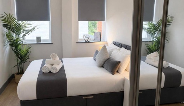 Modern 2BR Flat | North Finchley
