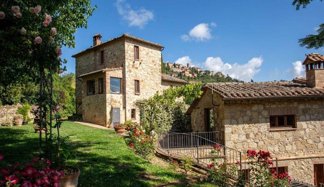 Montepulciano Luxe Escape