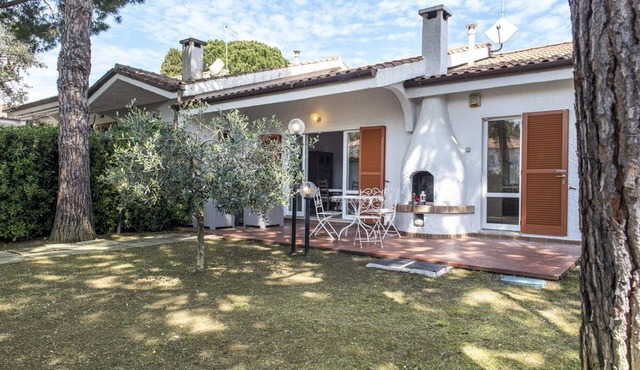 N169 - Numana, new four-room villa with garden