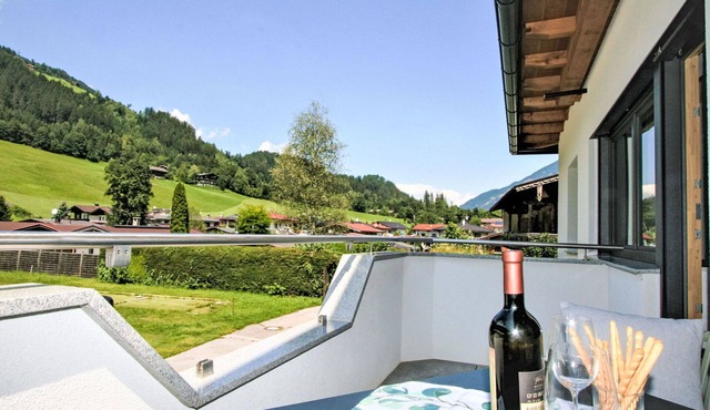 Nice apartment for 8 guests with WIFI and terrace