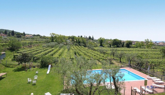 Nice apartment in villa for 4 people with A/C, WIFI, pool, TV and panoramic view