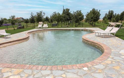 Nice Home In Pescia Romana With Wifi