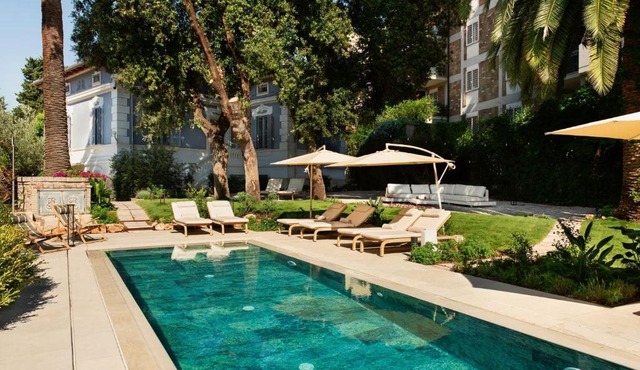 Nus Hotel Poerio