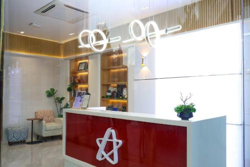 Famous Sporting Event City Hotel by Dara