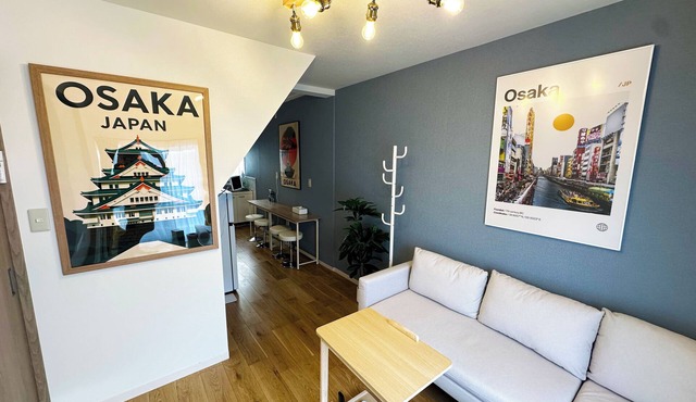 Open Sale/3 min. walk to station/Close to UFJ/Direct access to Namba/Easy access to Kobe and Nara/Detached house