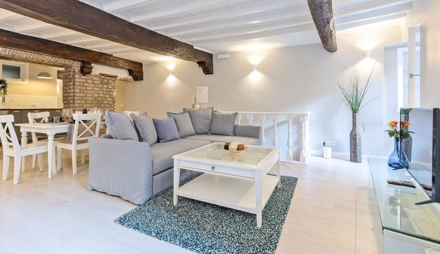 Orso Design Apartment: Great Location in Navona