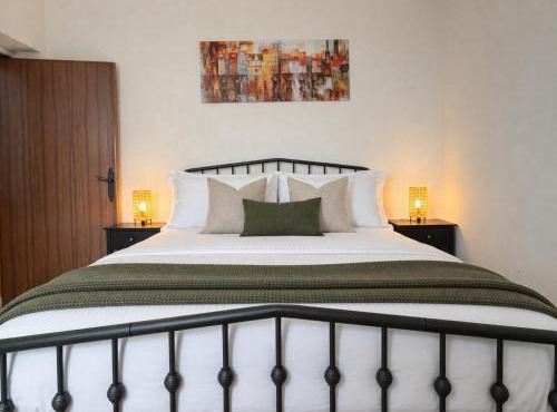 Ortona, casa intera, 7 posti letto, 2 bagni, free parking, mare a 10 minuti