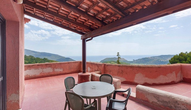 P.R. Club - Studio Molpa 5 with Sea View, Private Terrace and Air Conditioning