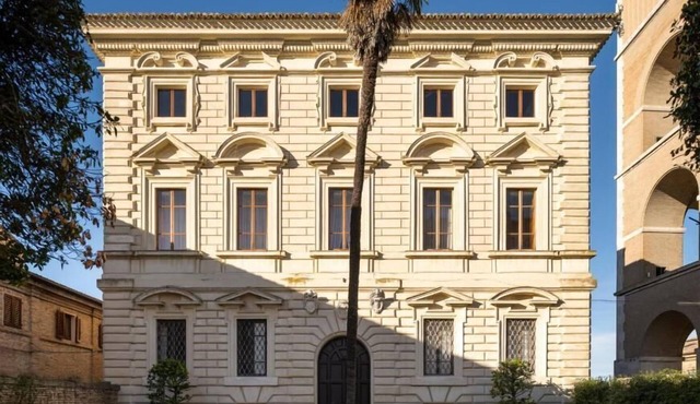 PALAZZO FIORENZI - DIMORA STORICA