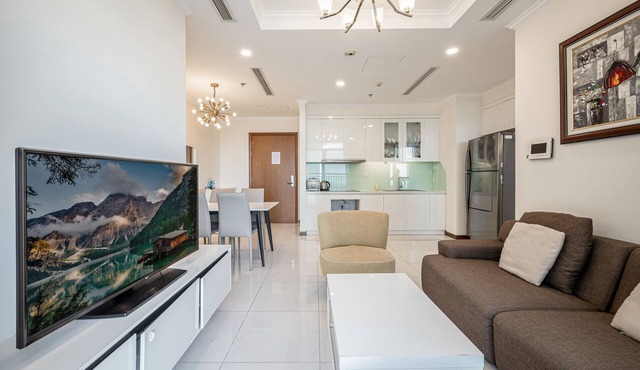 [PHAN DANG Apartment] - Vinhomes Central Park - The Landmark 2BR #2