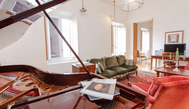 Piazza Navona: Beautiful 4BR 4 Baths, A/C, Wi-Fi - Habitat Italy