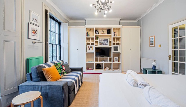 Picturesque Flat in Camden Town