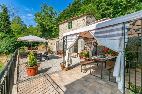 Podere del Ciacchi Among Tuscany Greenery - Happy Rentals