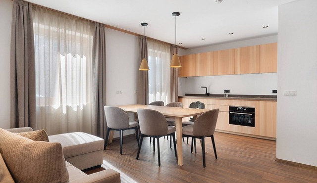 Premium Apartment 4 with Balcony and Breakfast Included – new 2026