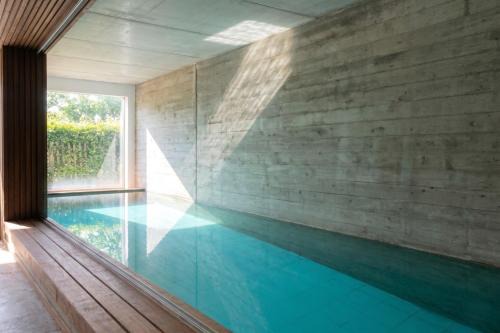 Private Spa Suite with Exclusive Pool & Sauna in Luxury Home