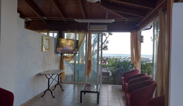 Quadruple room in Pineto - sea view
