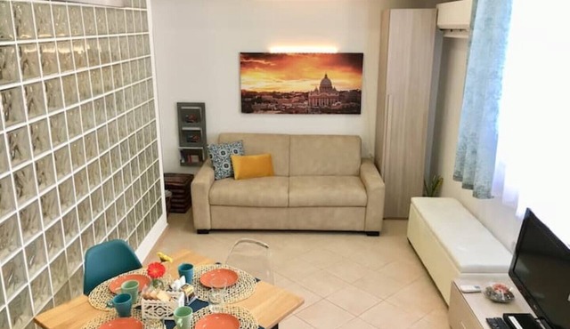 Quiet Apartment - 5KM from VATICAN- free parking- Well connected to the center