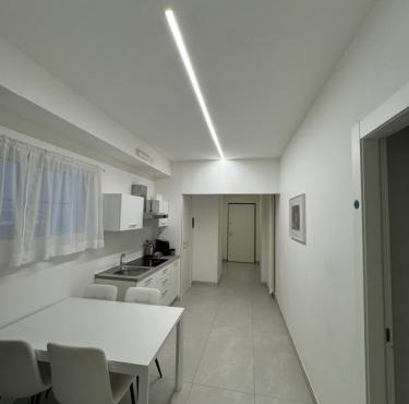 Re House Suite & Deluxe Apartament