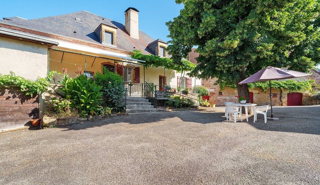 Renovated Country House in a Charming Hamlet