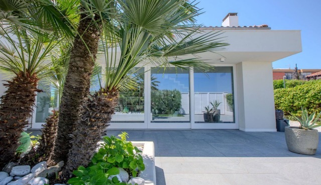 Residenza Marzocca by MMega