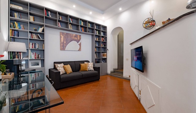 Romantic apartment at Roman Forum (2+2)